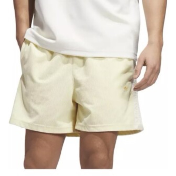 Adidas Cord Shorts Easy Yellow Logo Basketball Mens - Picture 4 of 9